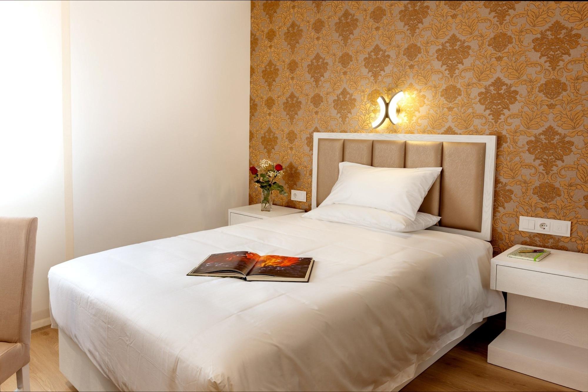 Hotel Insula Barataria Alcazar de San Juan Ngoại thất bức ảnh