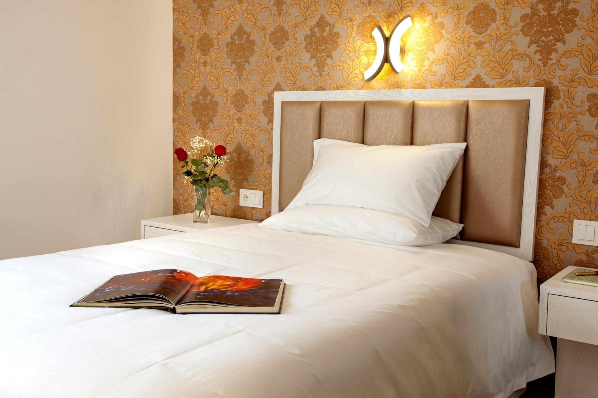 Hotel Insula Barataria Alcazar de San Juan Ngoại thất bức ảnh