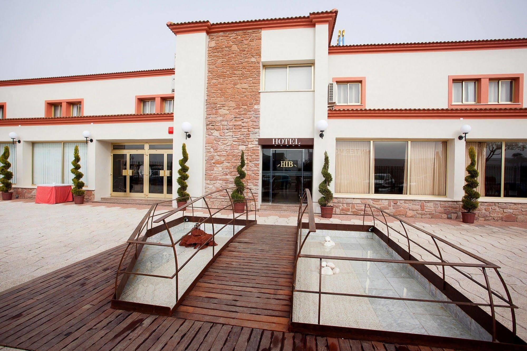 Hotel Insula Barataria Alcazar de San Juan Ngoại thất bức ảnh